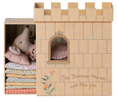 Load image into Gallery viewer, Princess and the Pea Big Sister Mouse
